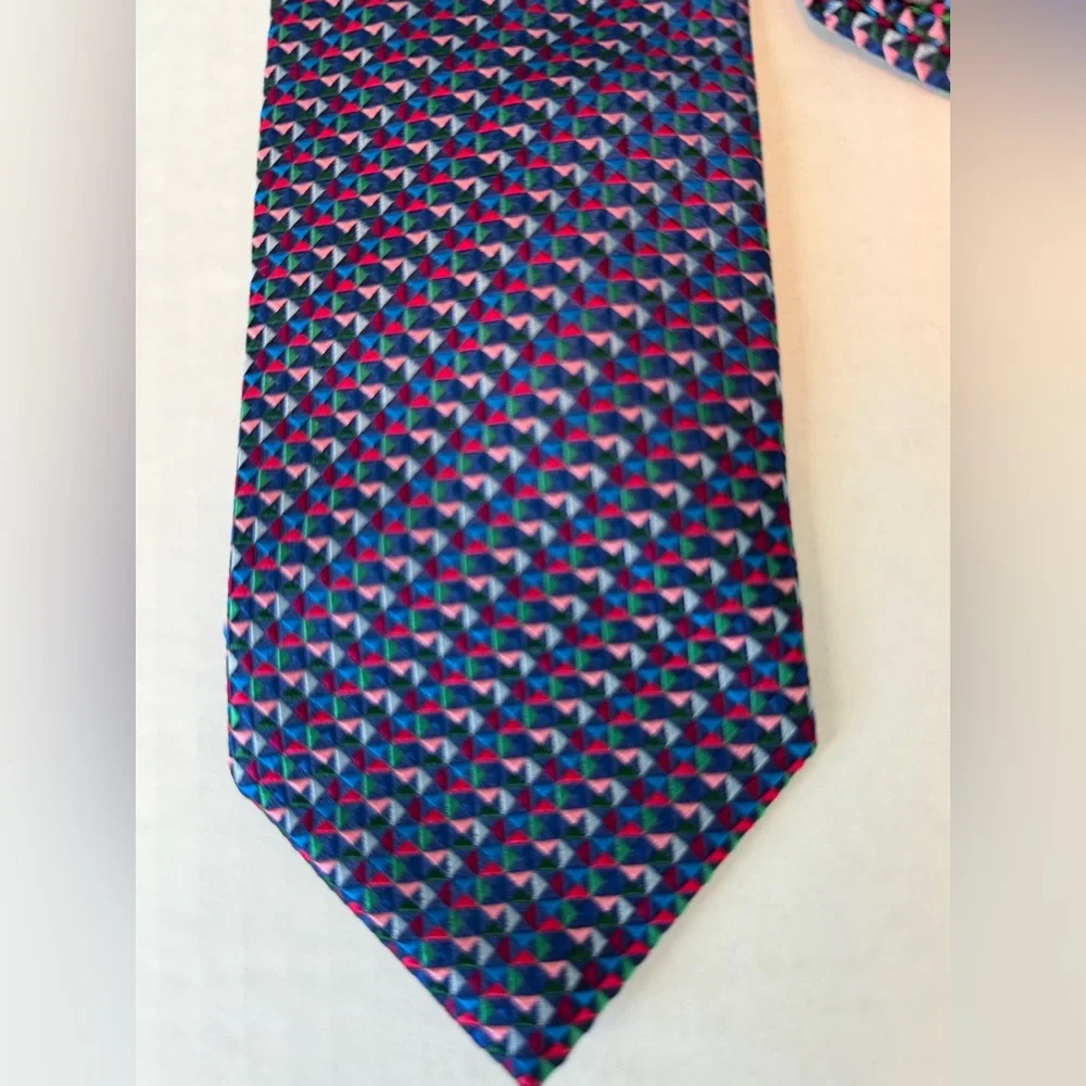 CHARLES TYRWHITT  100% Silk Charles Multi Color Tie - Made in England